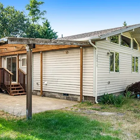 Pacific Pine Villa